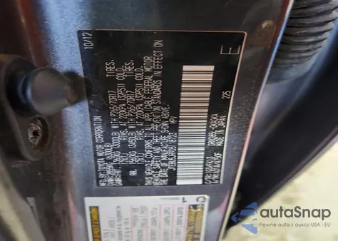 2013 Toyota 4Runner Sr5 z USA, uszkodzony, nr VIN JTEBU5JR9D5118723